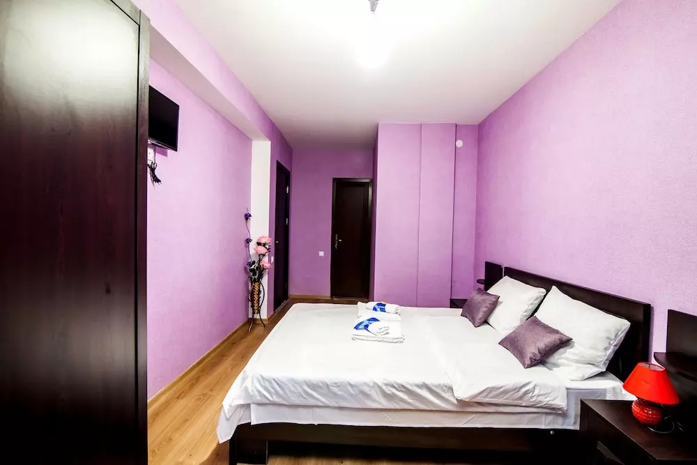 هتل الگانس تفلیس